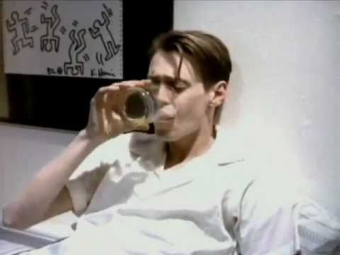 Steve Buscemi in Parting Glances (1986) PARTE 3