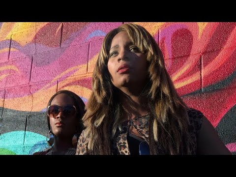 Official Trailer TANGERINE (2015, Kitana Kiki Rodriguez, Mya Taylor, Sean Baker)