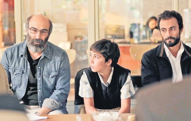 Exploring the Genius of Asghar Farhadi An In-Depth Look at the Acclaimed Iranian Filmmaker